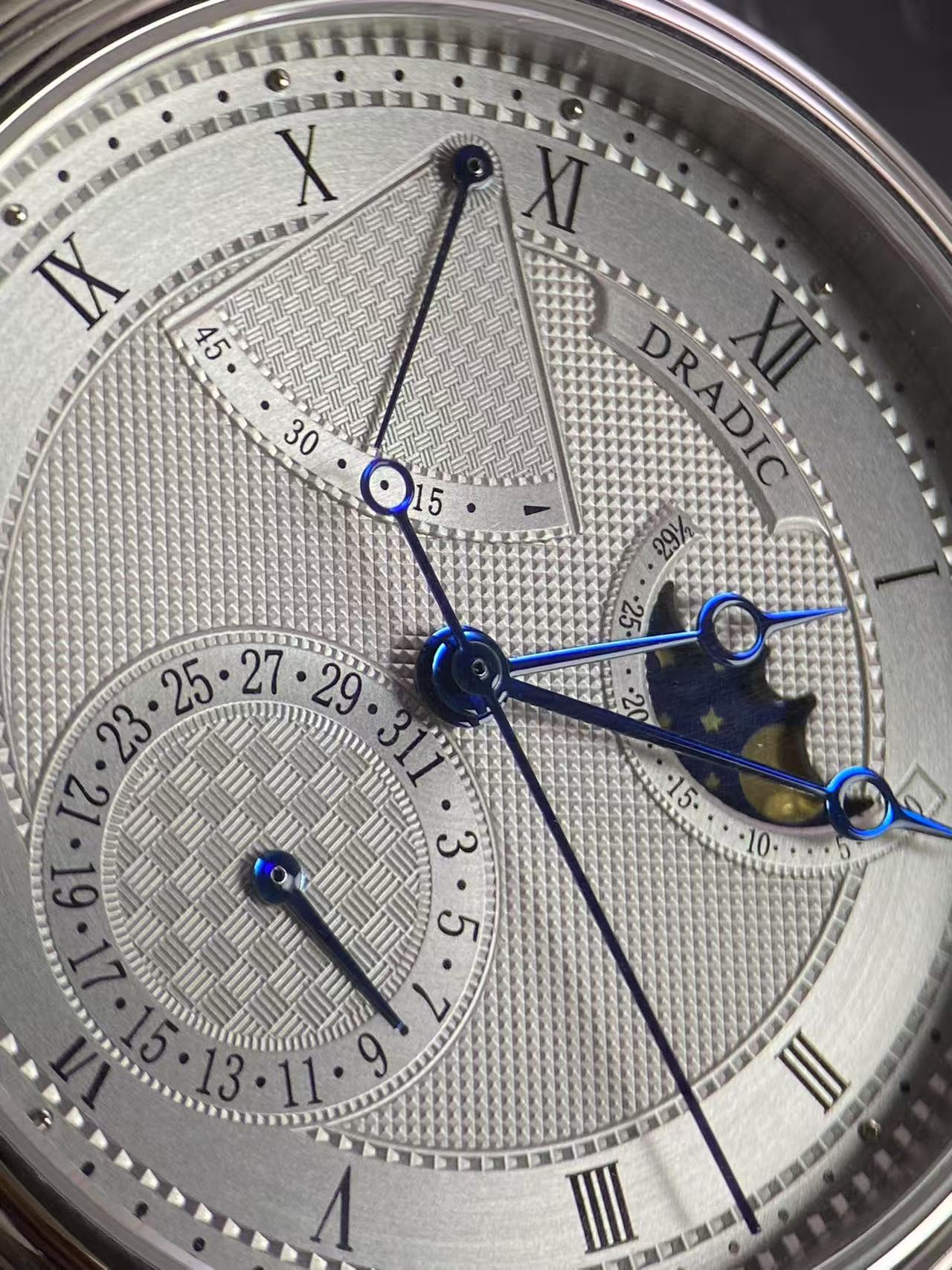 Reloj Mecánico Automático de L - Guilloché Dial Watch reseña y precio