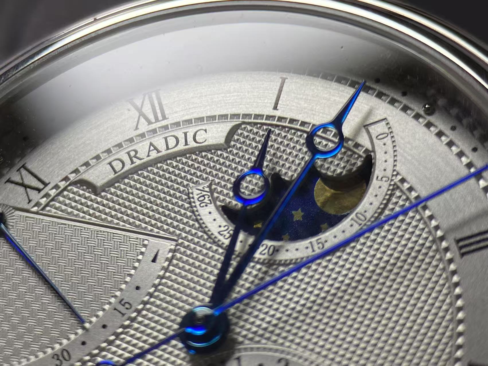 Reloj Mecánico Automático de L - Guilloché Dial Watch reseña y precio